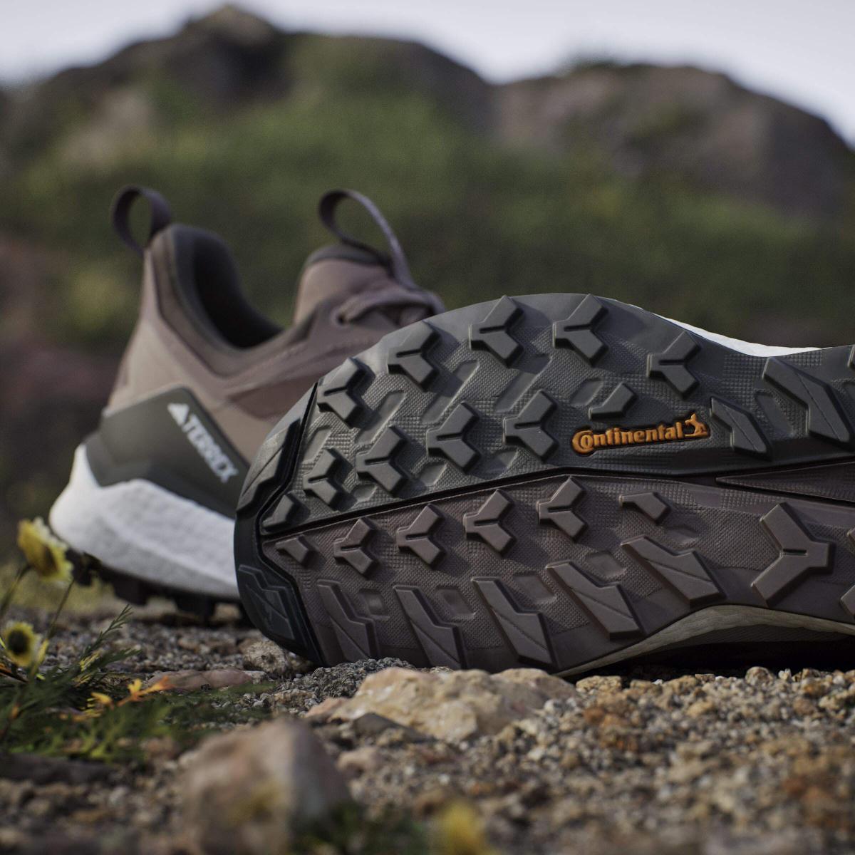 product/a/d/adidas_jq9906_24_footwear_photography_heromrktng_view_11-nw091625.jpg