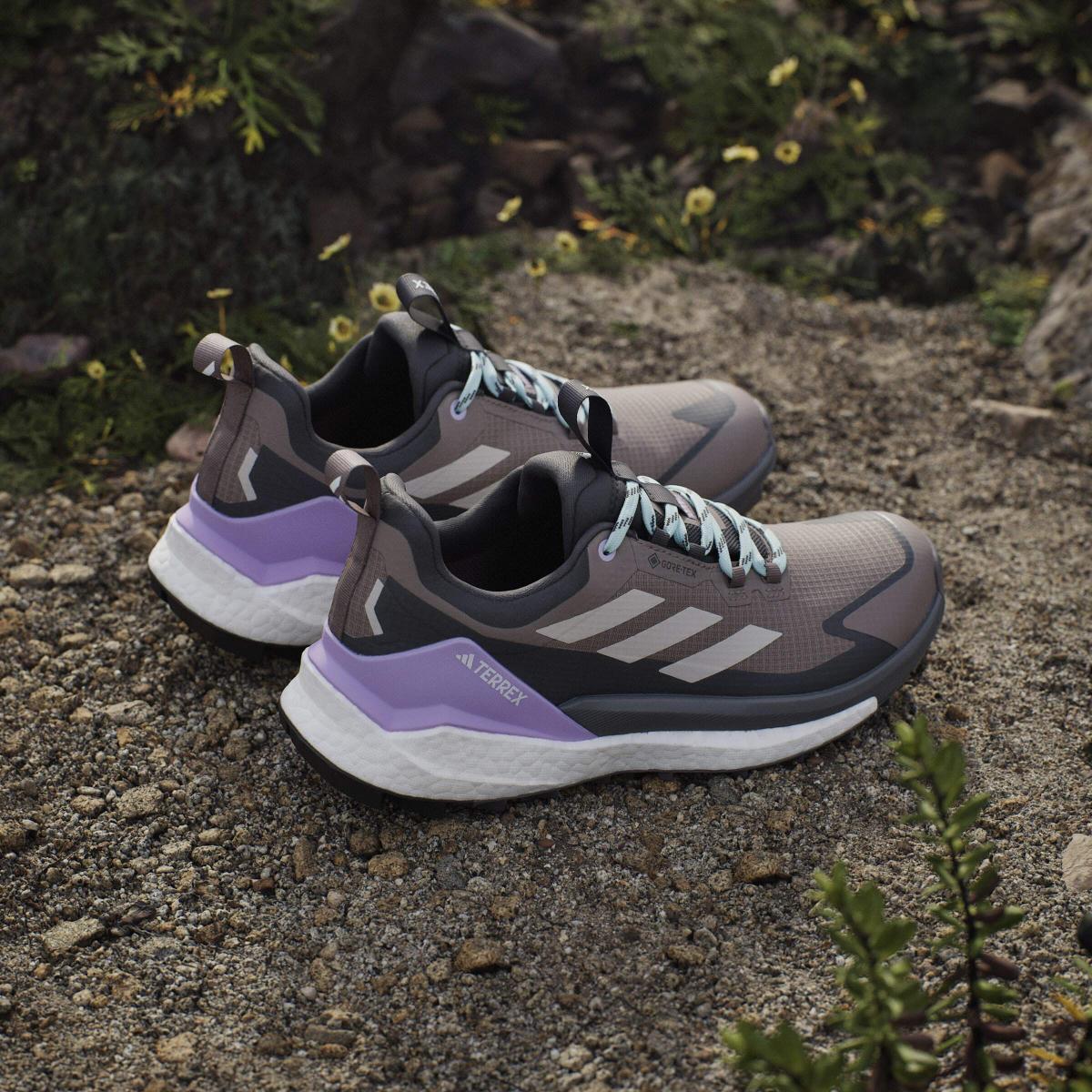 product/a/d/adidas_jq9912_19_footwear_photography_heromrktng_view_6-nw091625.jpg