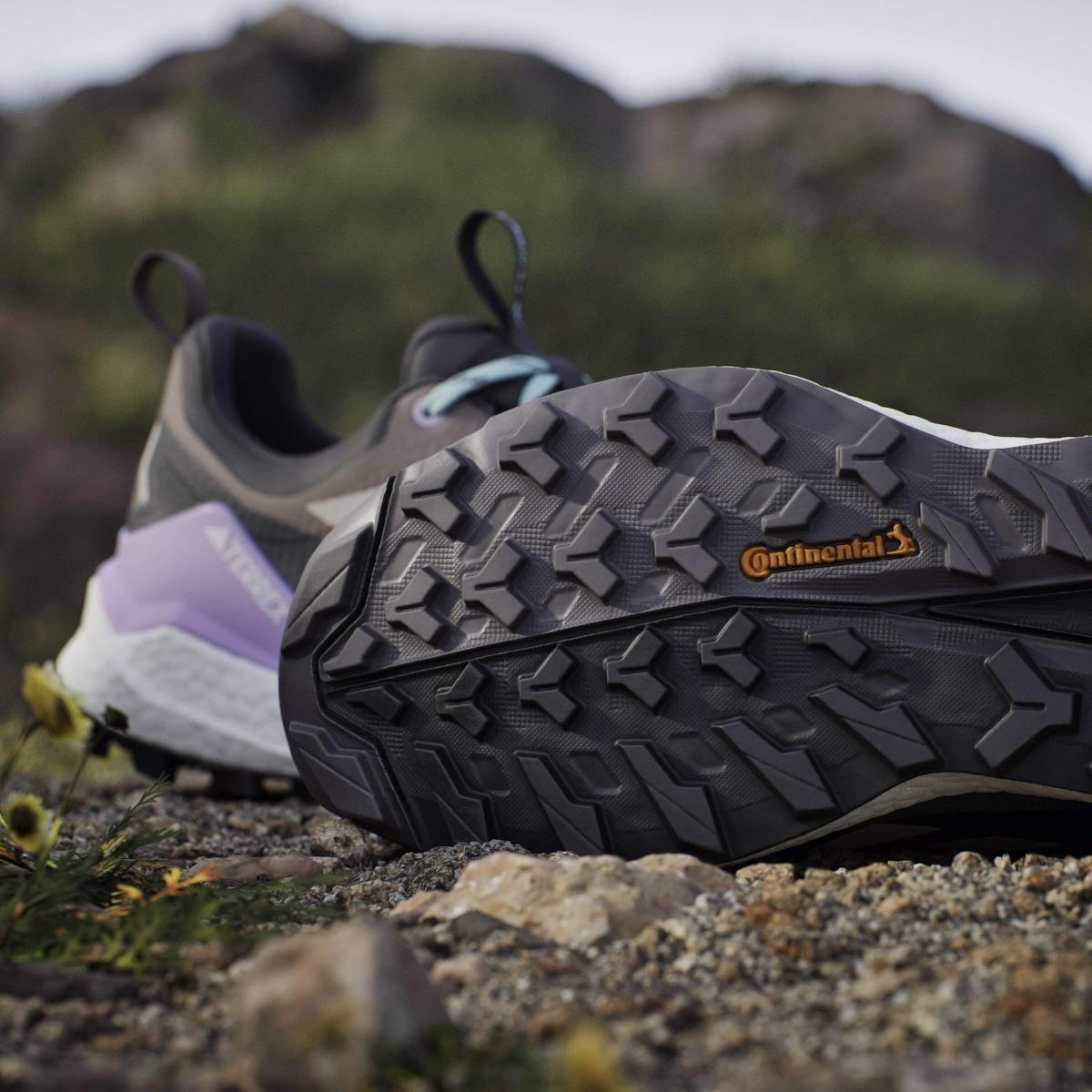 product/a/d/adidas_jq9912_24_footwear_photography_heromrktng_view_11-nw091625.jpg