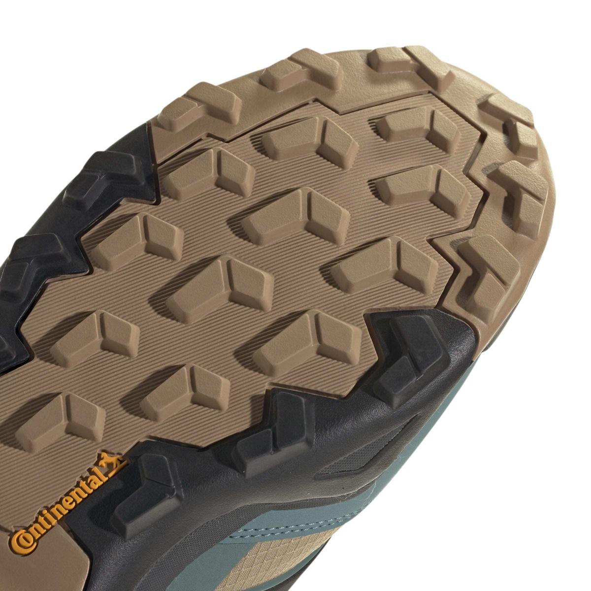 product/a/d/adidas_jq9929_9_footwear_photography_detail_view_2_white-072925nw.jpg