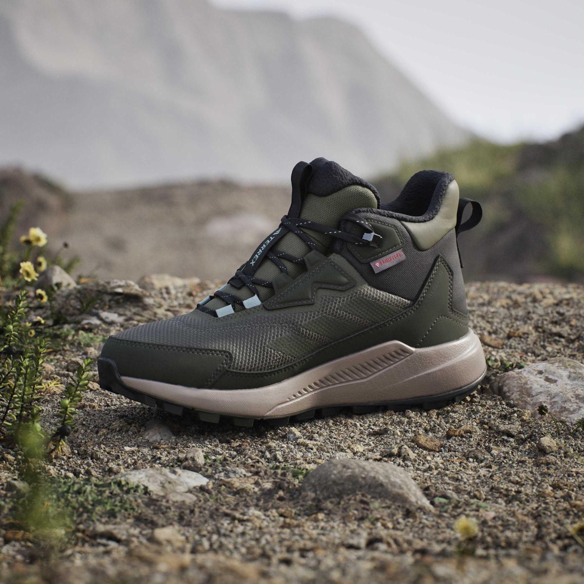 product/a/d/adidas_jq9951_19_footwear_photography_heromrktng_view_7-nw091625.jpg
