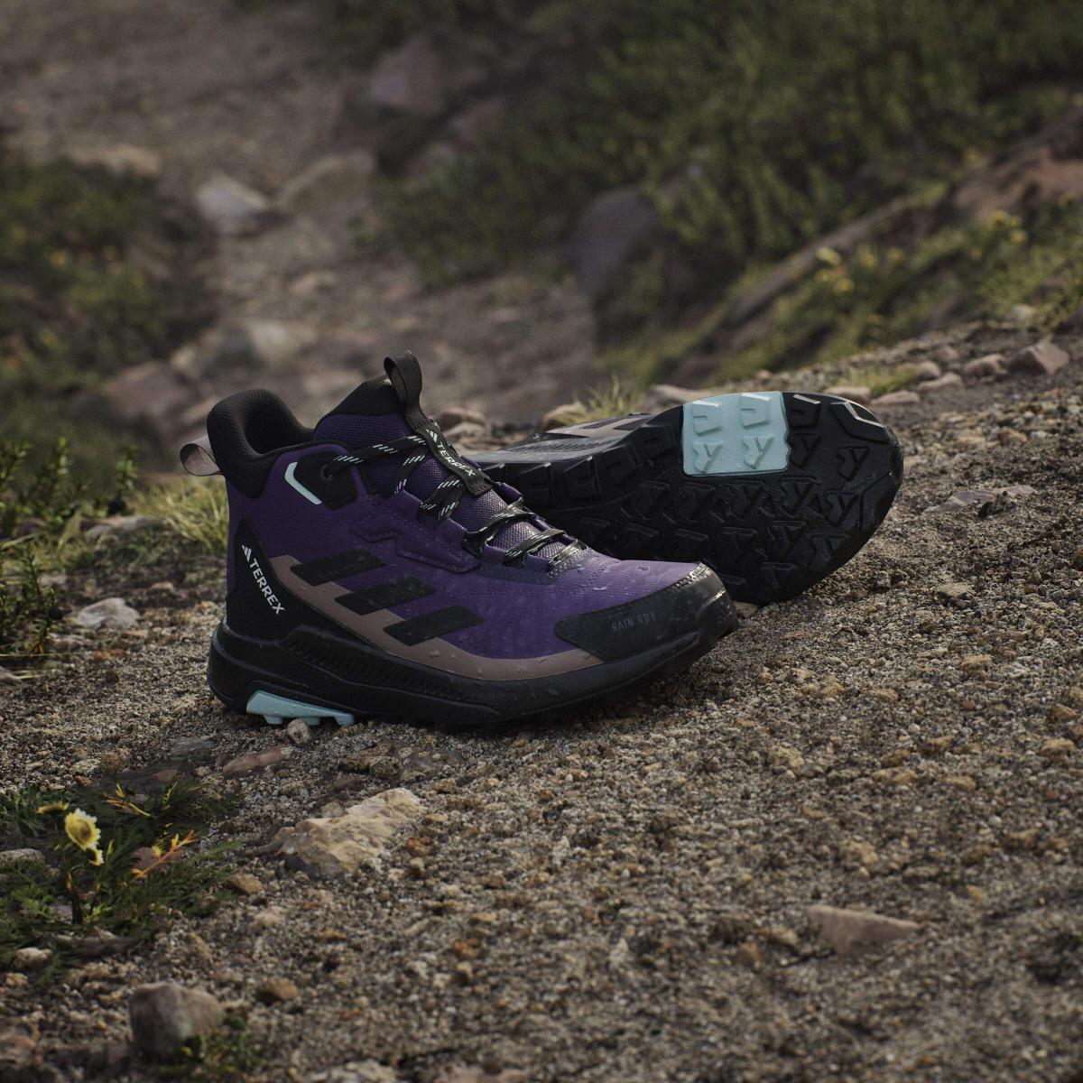 product/a/d/adidas_jq9966_20_footwear_photography_heromrktng_view_8-nw091625.jpg