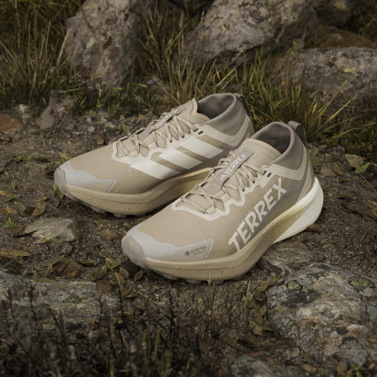 product/a/d/adidas_jr1507_20_footwear_photography_heromrktng_view_5-nw091625.jpg