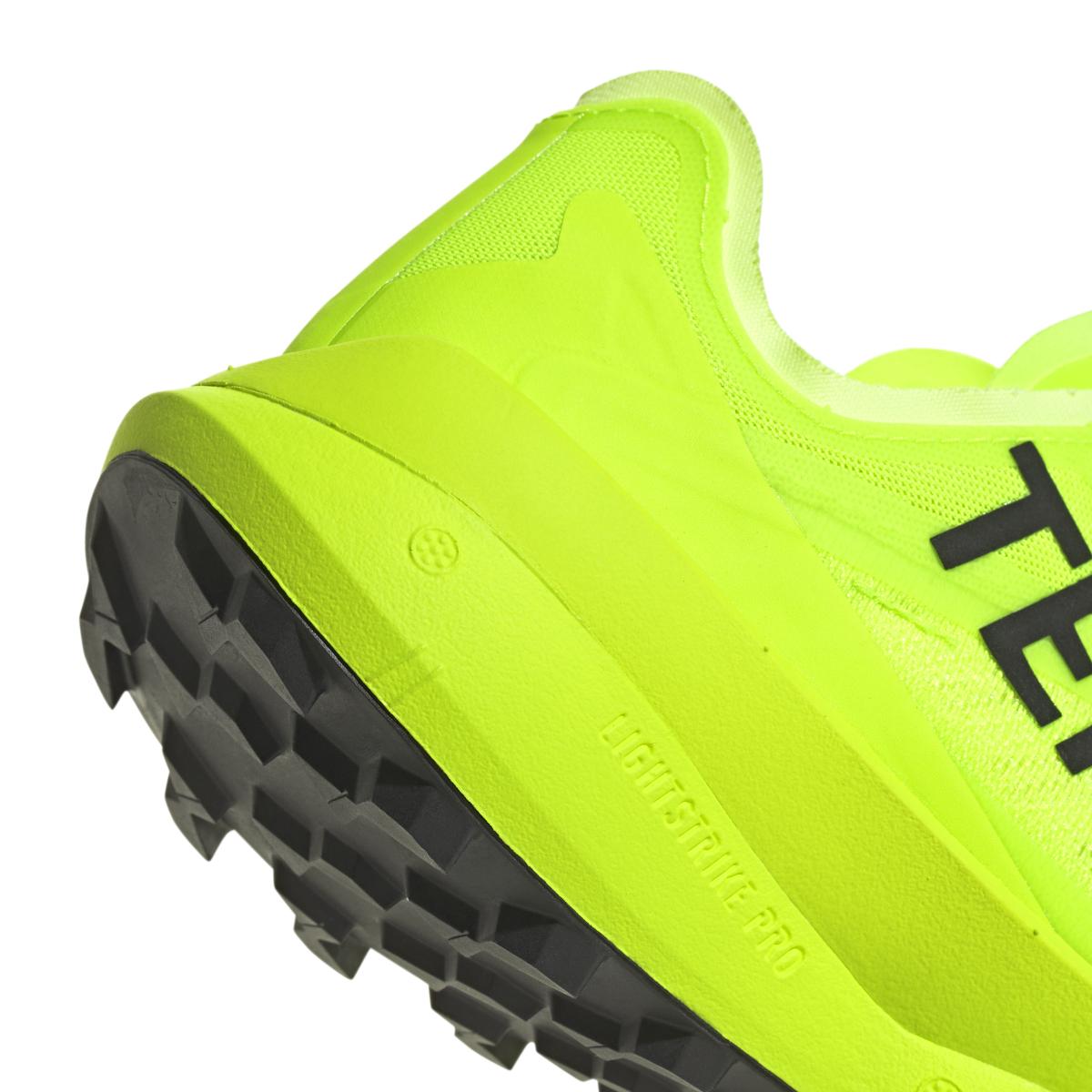 product/a/d/adidas_jr5219_luclem-cblack-dshgry_9.jpg