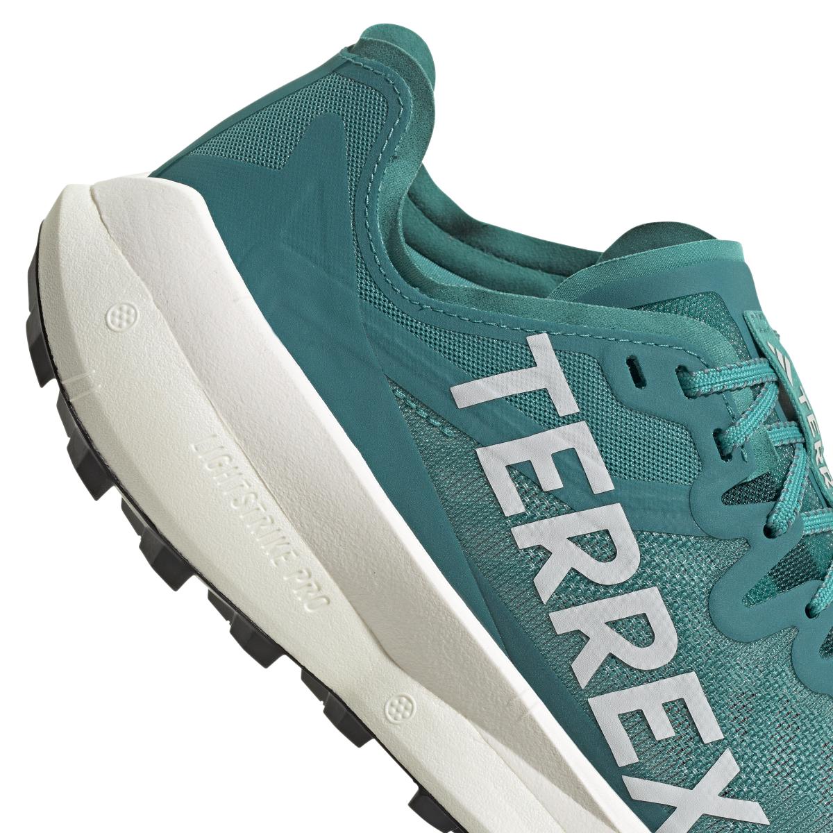 product/a/d/adidas_jr5239_turquoise_9.jpg
