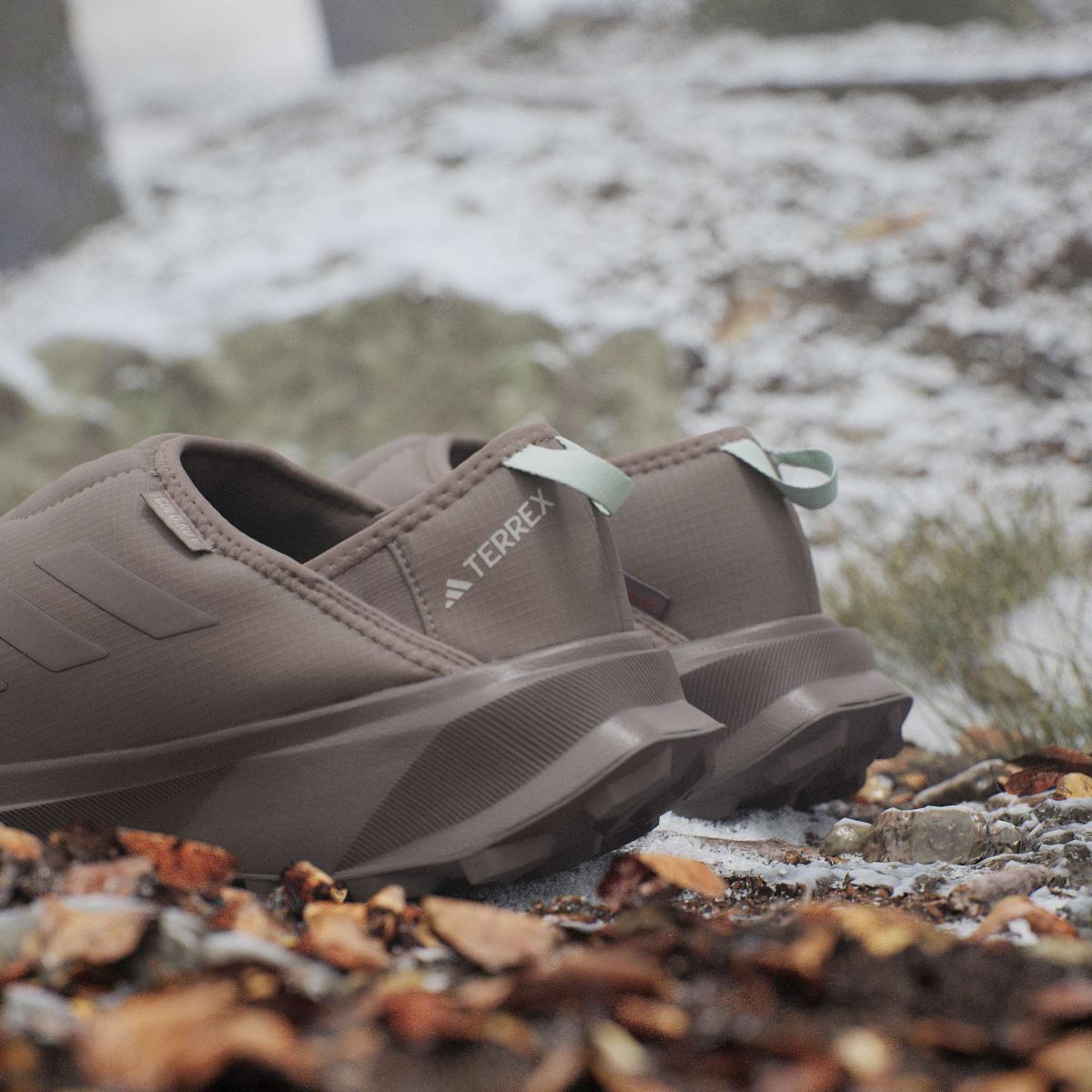 product/a/d/adidas_jr5301_22_footwear_photography_heromrktng_view_10-nw091725.jpg