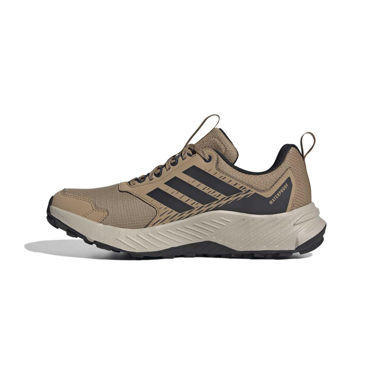 product/a/d/adidas_jr7771_5_footwear_photography_side_medial_center_view_white-nw091725.jpg