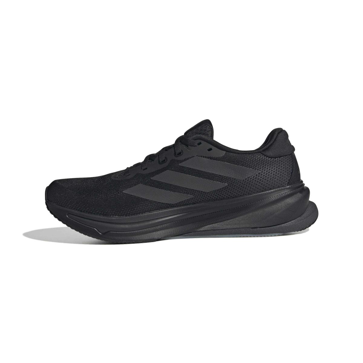 product/a/d/adidas_js0493_5_footwear_photography_side_medial_center_view_white-nw091725.jpg