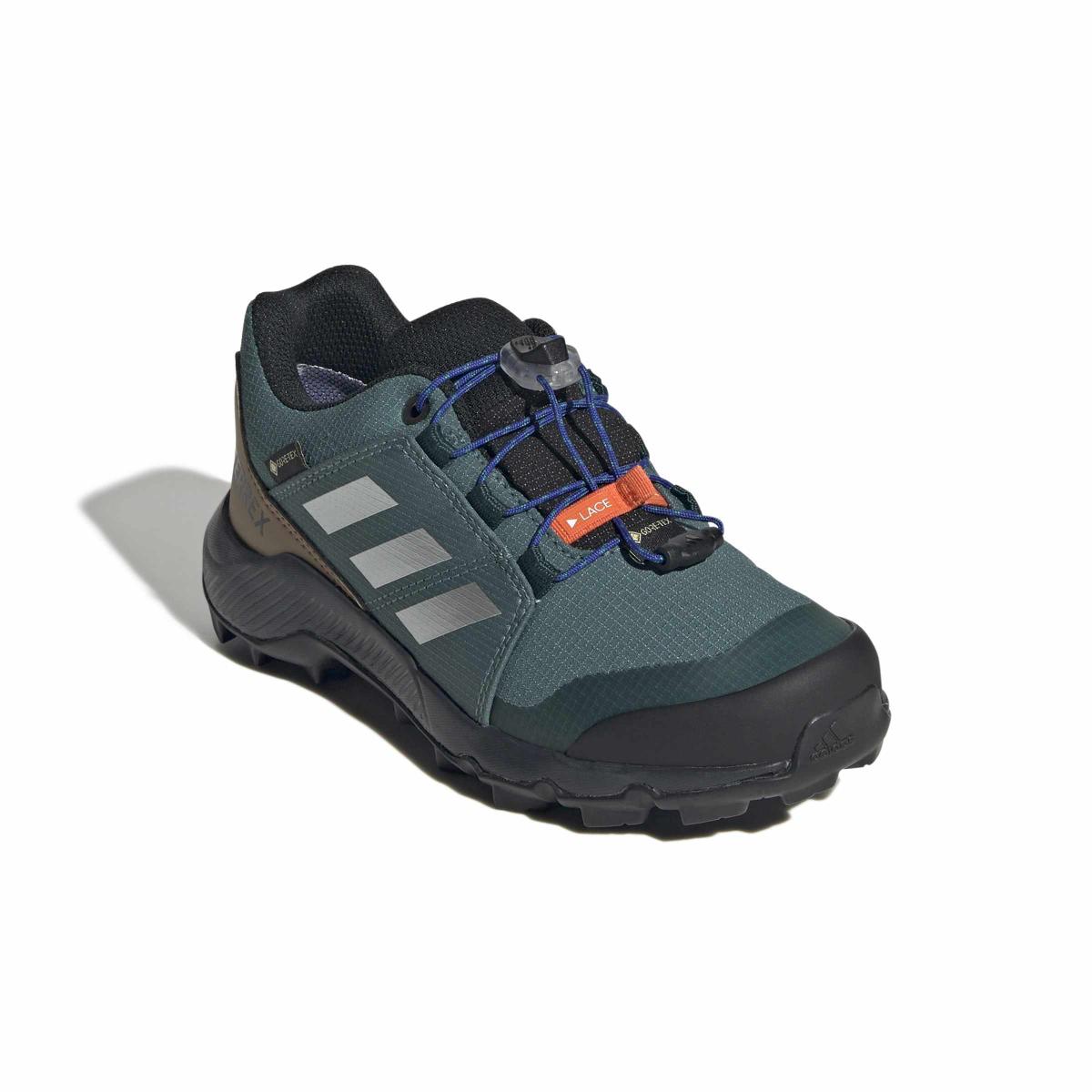 product/a/d/adidas_js2929_6_footwear_photography_front_lateral_top_view_white-nw091725.jpg