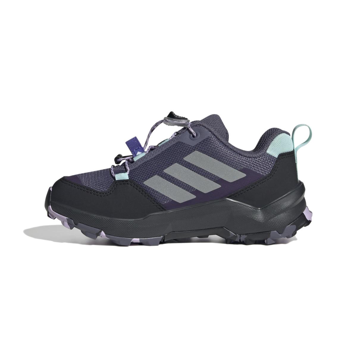 product/a/d/adidas_js2961_5_footwear_photography_side_medial_center_view_white-nw091725.jpg