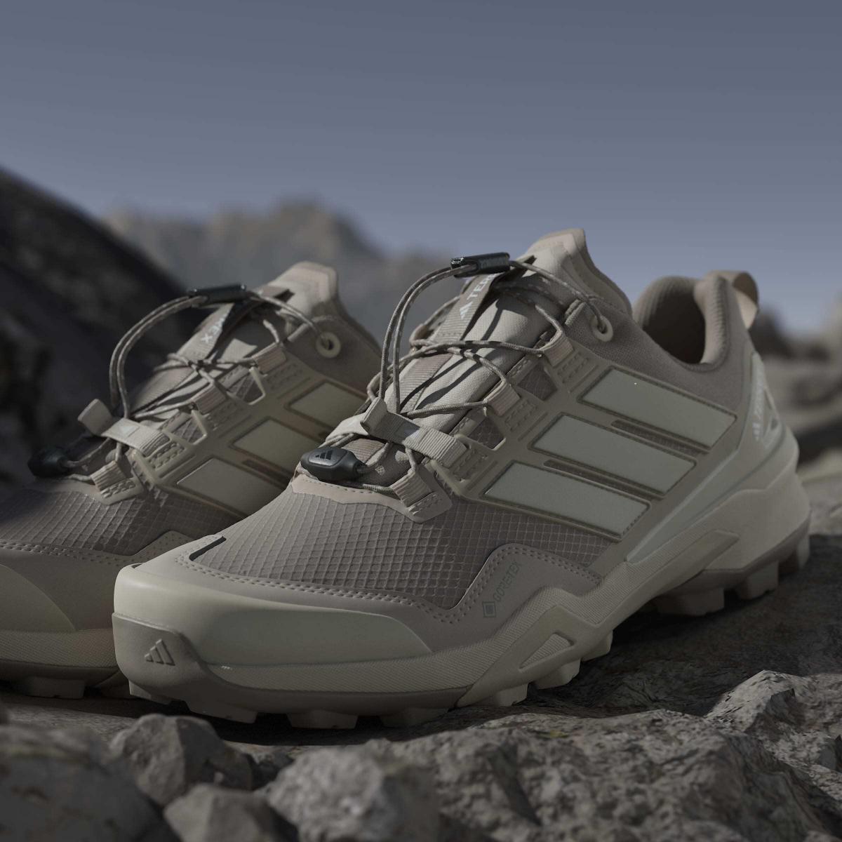 product/a/d/adidas_js4610_21_footwear_photography_heromrktng_view_9-nw091725.jpg