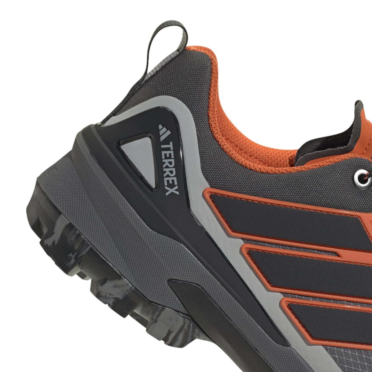 product/a/d/adidas_js4613_8_footwear_photography_detail_view_1_white-nw091725.jpg
