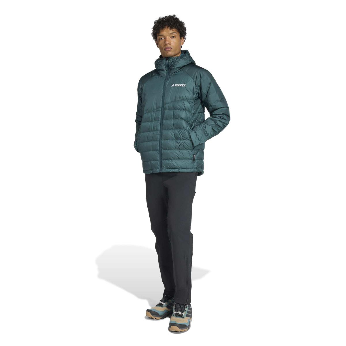 product/a/d/adidas_jz2327_5_apparel_on_model_standard_outfit_view_white.jpg