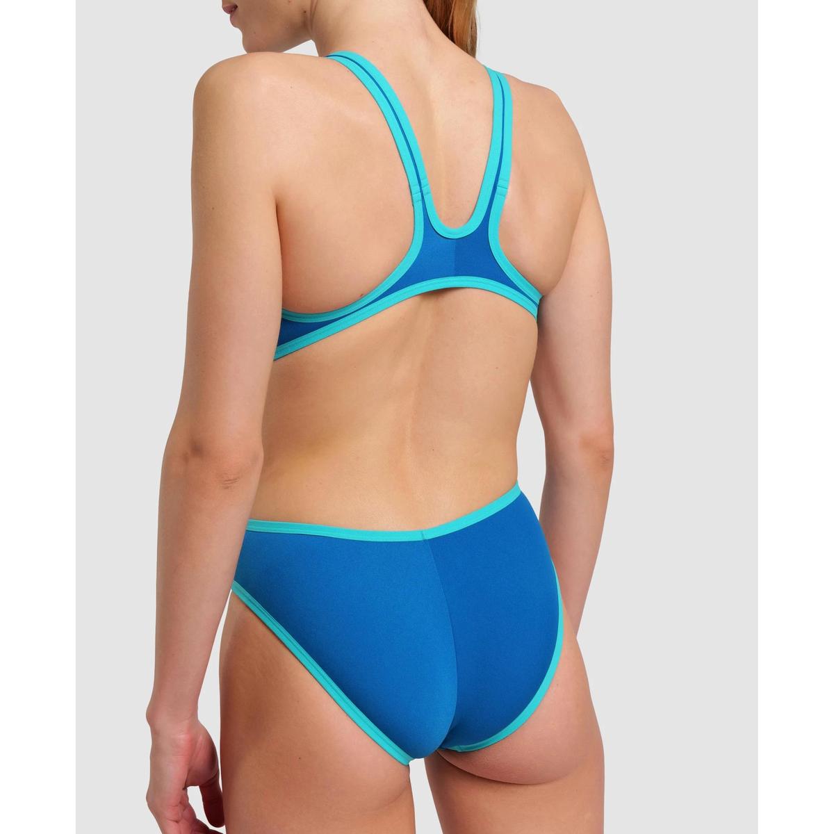 product/a/r/arena_001198-655_blue-cosmo-water_4.jpg