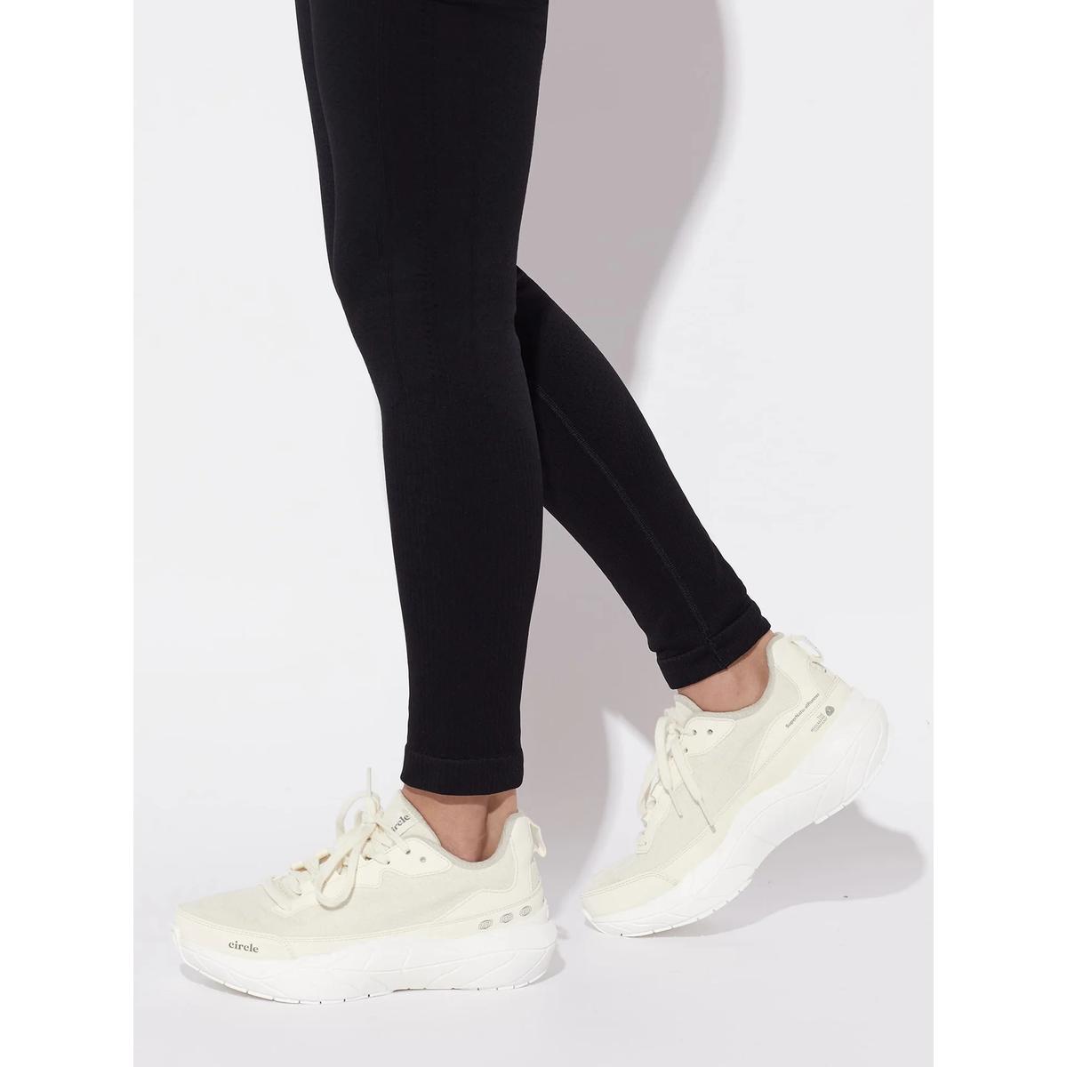 product/c/i/circle-sportswear_lg004-sml01-w-bl_onyx-black_4.jpg