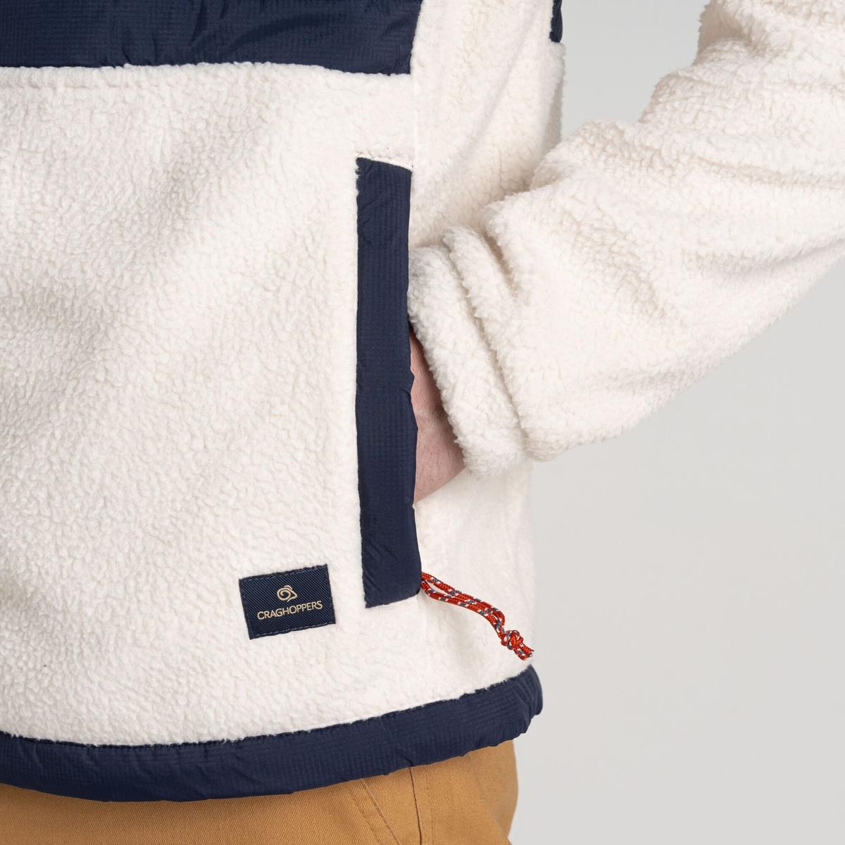 product/c/r/craghoppers_cmn319-ebn_ecru-blue-navy_6.jpg