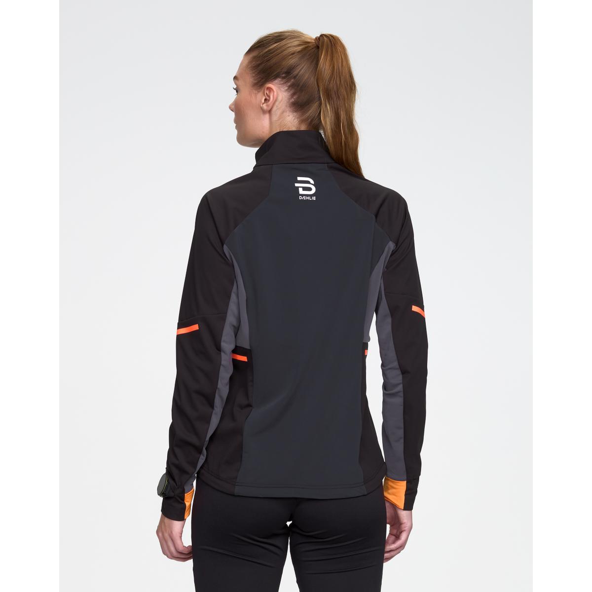 product/d/a/daehlie-sportswear_333919-99900_black_2.jpg