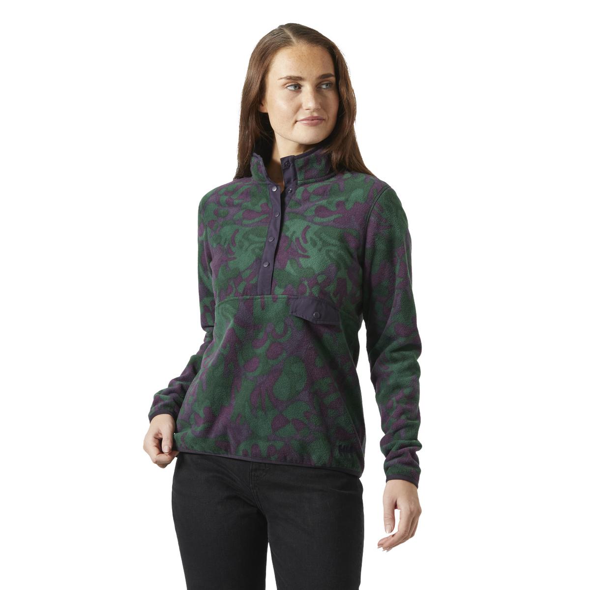 product/h/e/helly-hansen_63430-660_black-grape-bruce-aop_1.jpg