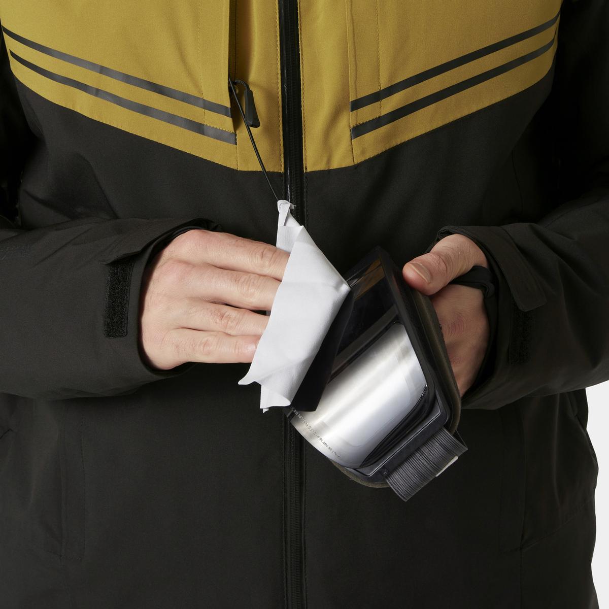 product/h/e/helly-hansen_65775-991_black_5.jpg