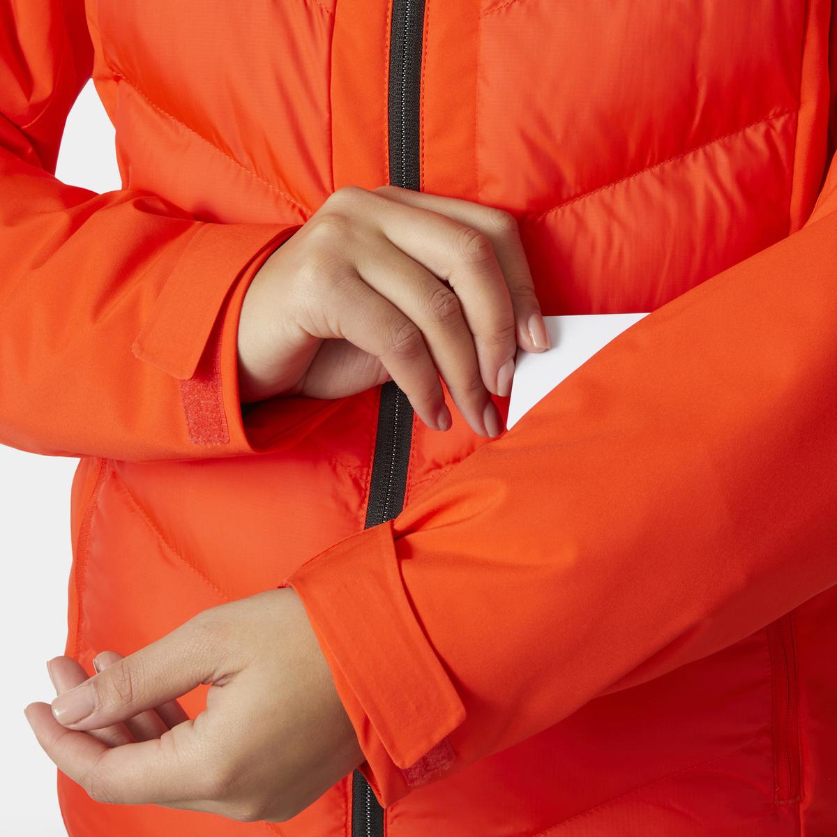 product/h/e/helly-hansen_65928-147_cherry-tomato_5.jpg