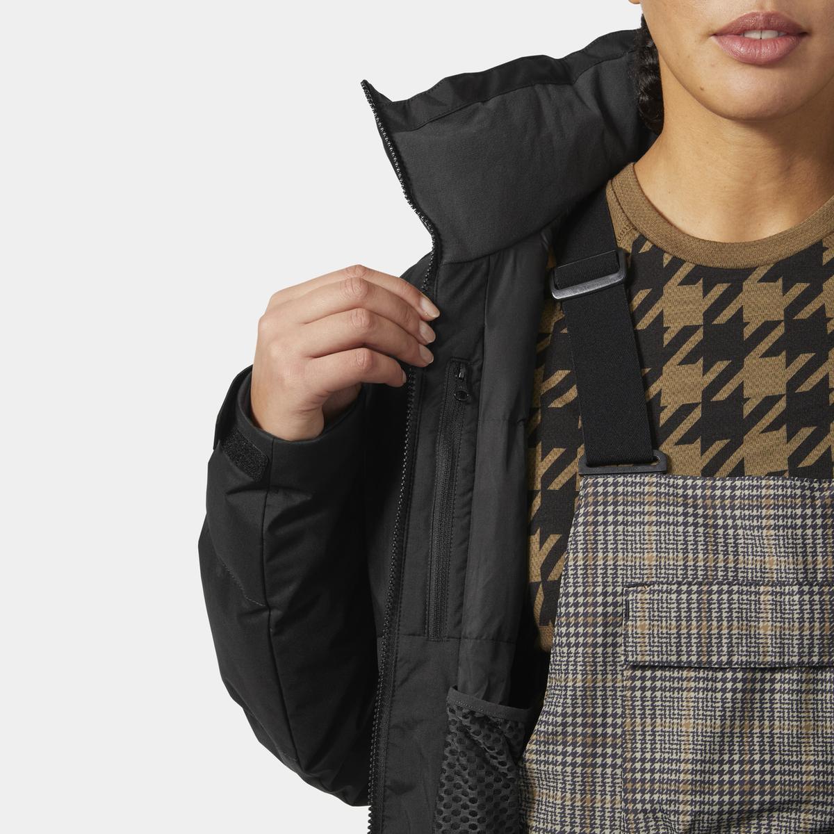 product/h/e/helly-hansen_66044-990_black_7.jpg