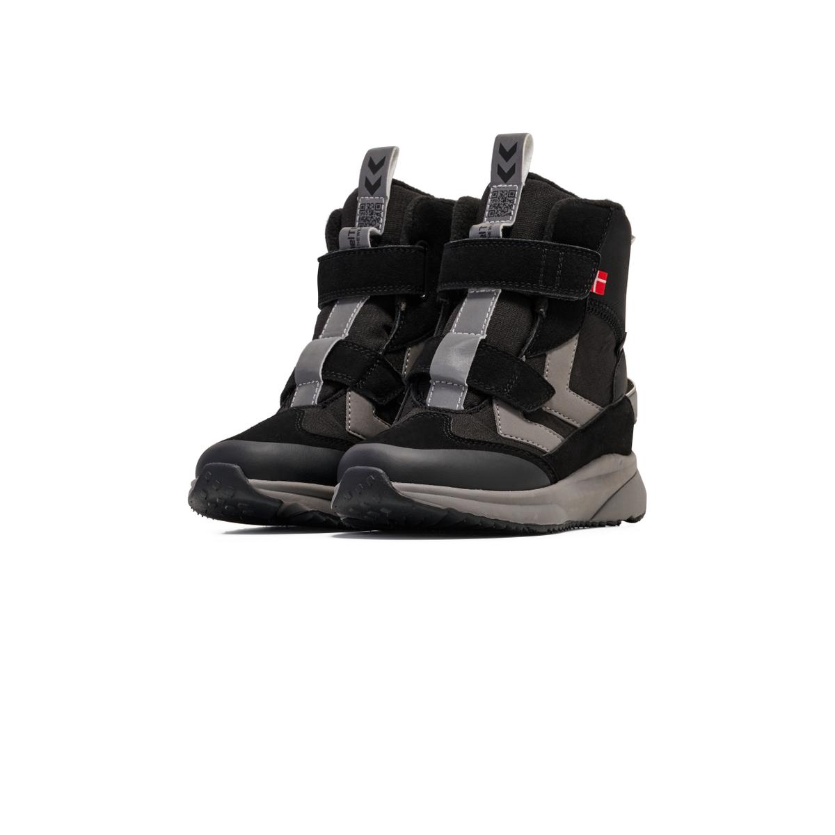 product/h/u/hummel_220950-2448_black_2.jpg