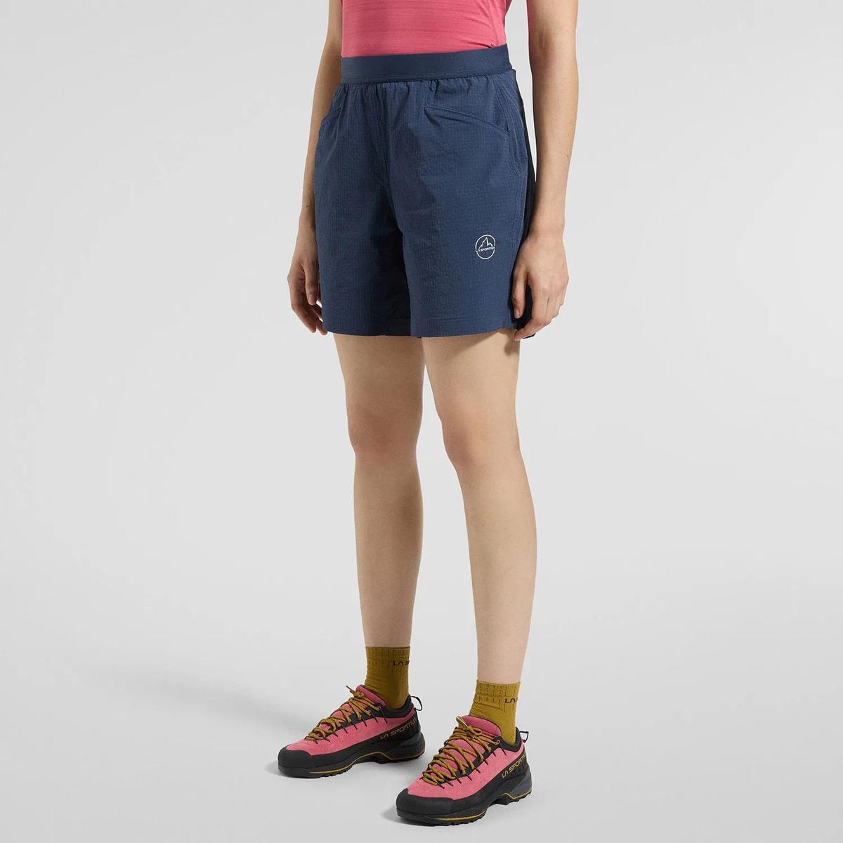 product/l/a/la-sportiva_zams004-b46w04_night-sky-chalk_3.jpg