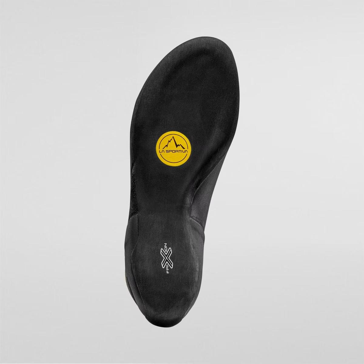 product/l/a/la-sportiva_zfcs146-k00r11_black-poppy-black_3.jpg
