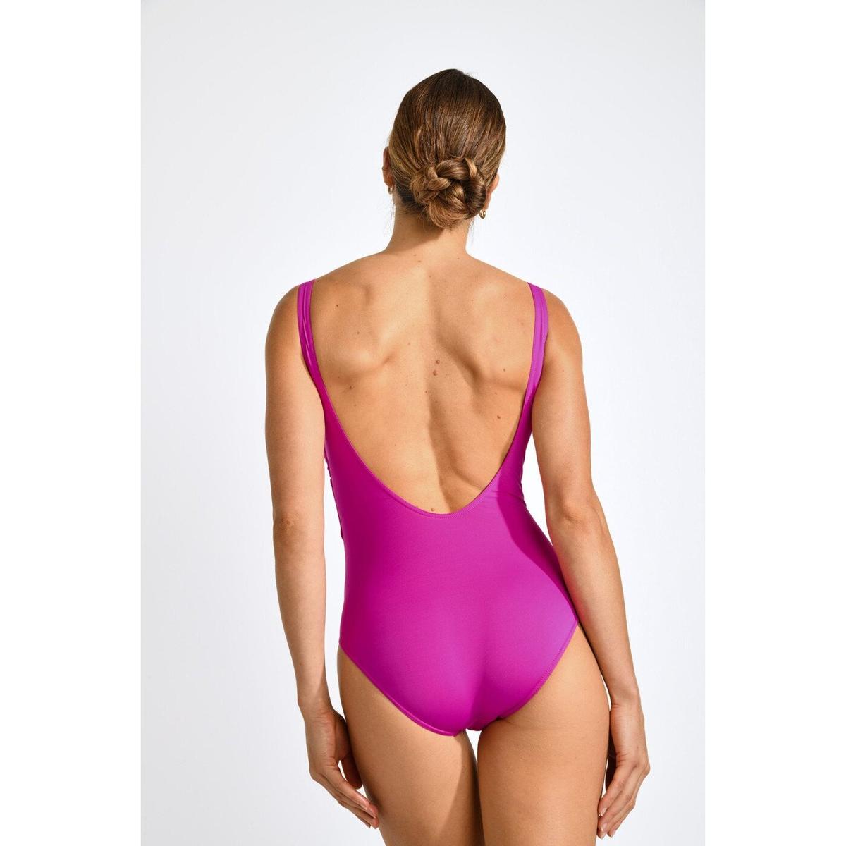 product/l/i/livia_25e-nahuie_hermoso_won53_indien_3.jpg