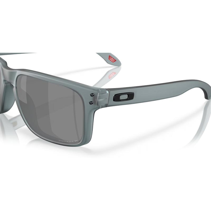 product/o/a/oakley_8007932015_noir-mat_1.jpg