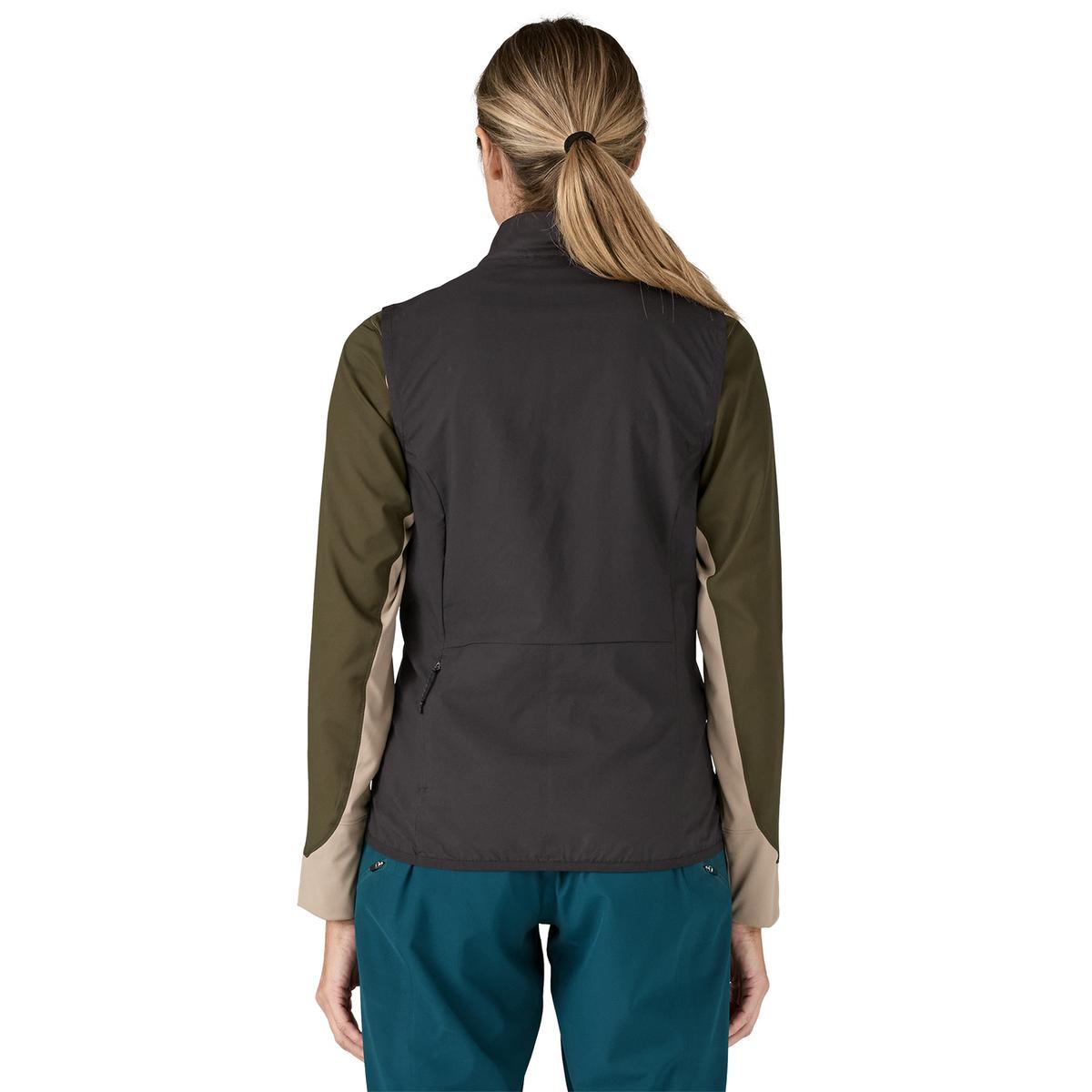 product/p/a/patagonia_23845-blk_black_2.jpg
