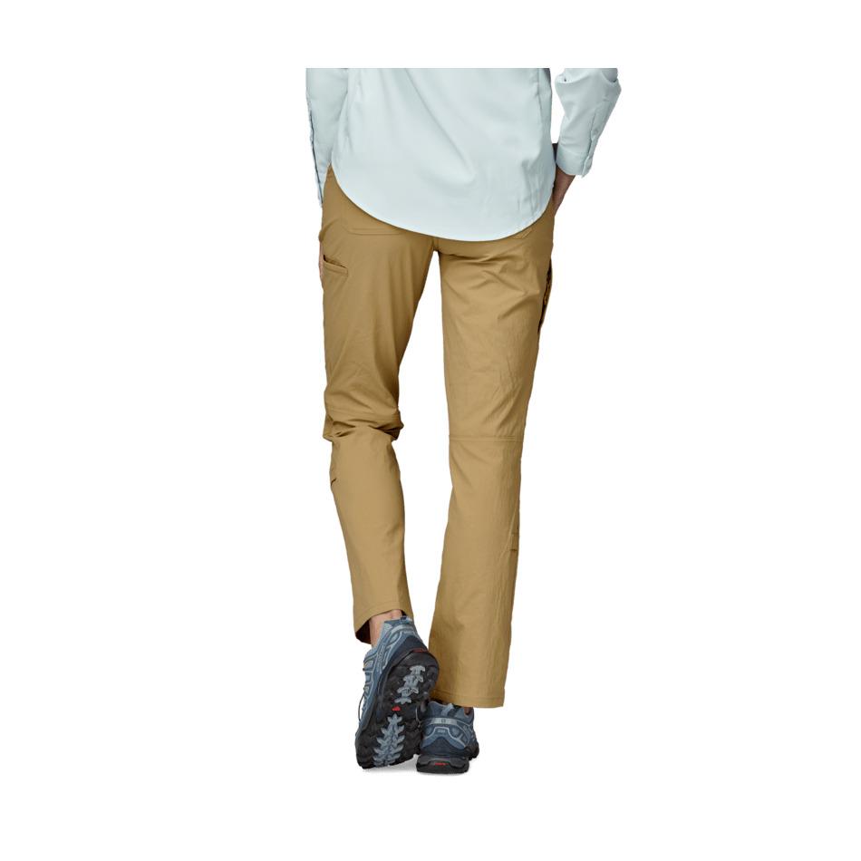 product/p/a/patagonia_55411-csc_classic-tan_3.jpg