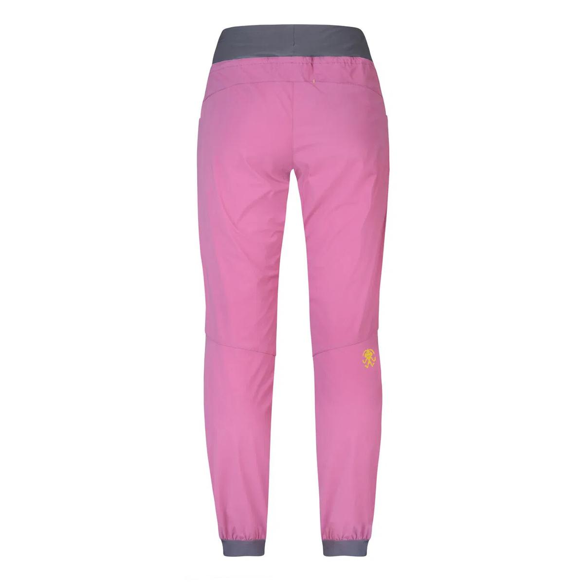 product/r/a/rafiki_10041526rfx_rose-wine_2.jpg