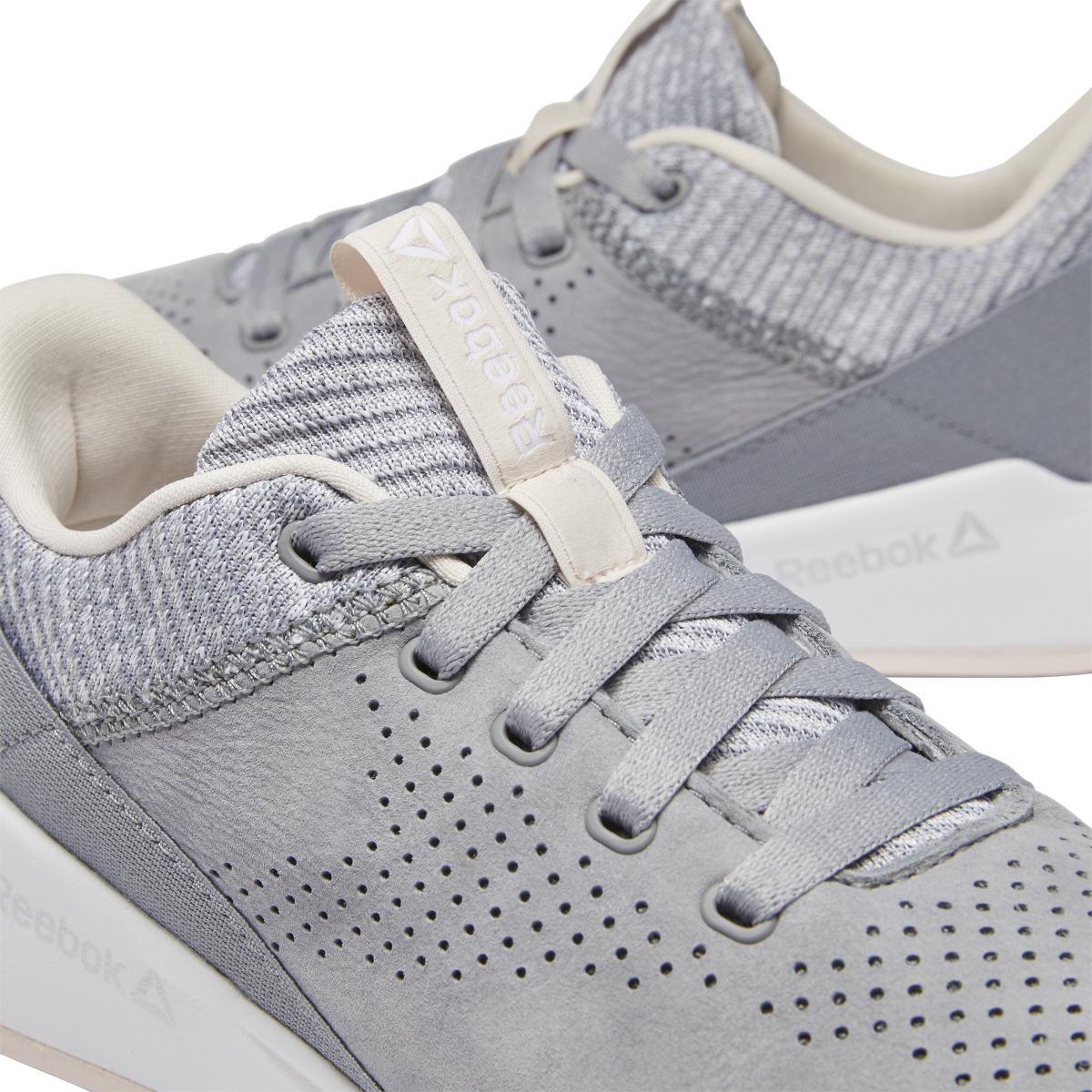 product/r/e/reebok_dv5829_7_footwear_photography_detail_view_1_white_000.jpg