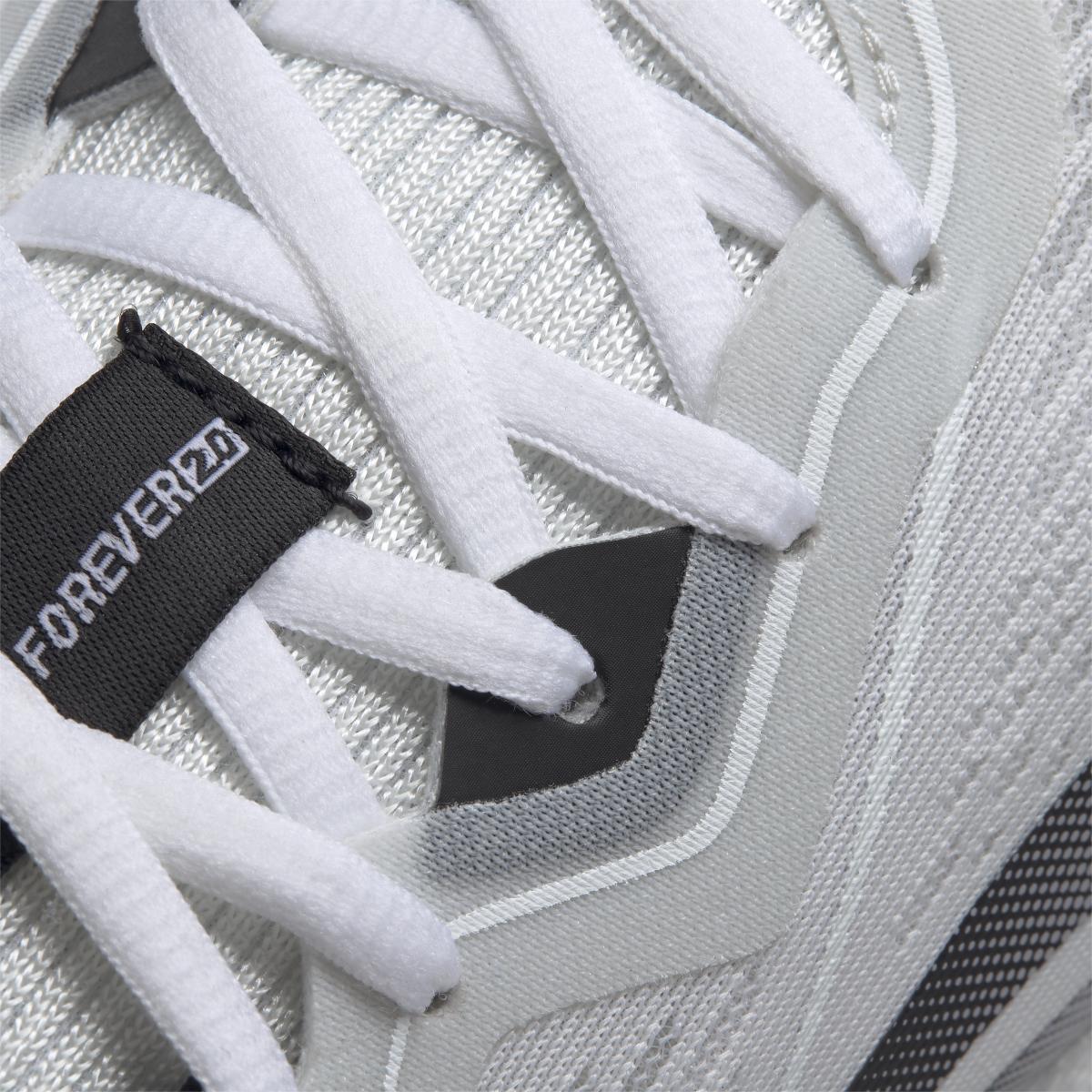 product/r/e/reebok_eh1704_9_footwear_photography_detail_view_3_white_000.jpg