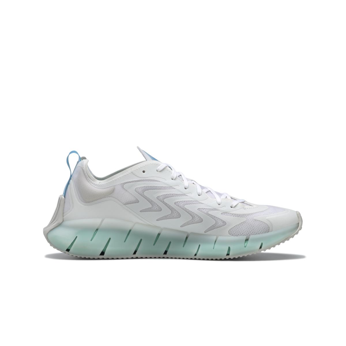 product/r/e/reebok_g57690_4_footwear_photography_side_medial_center_view_white_000.jpg