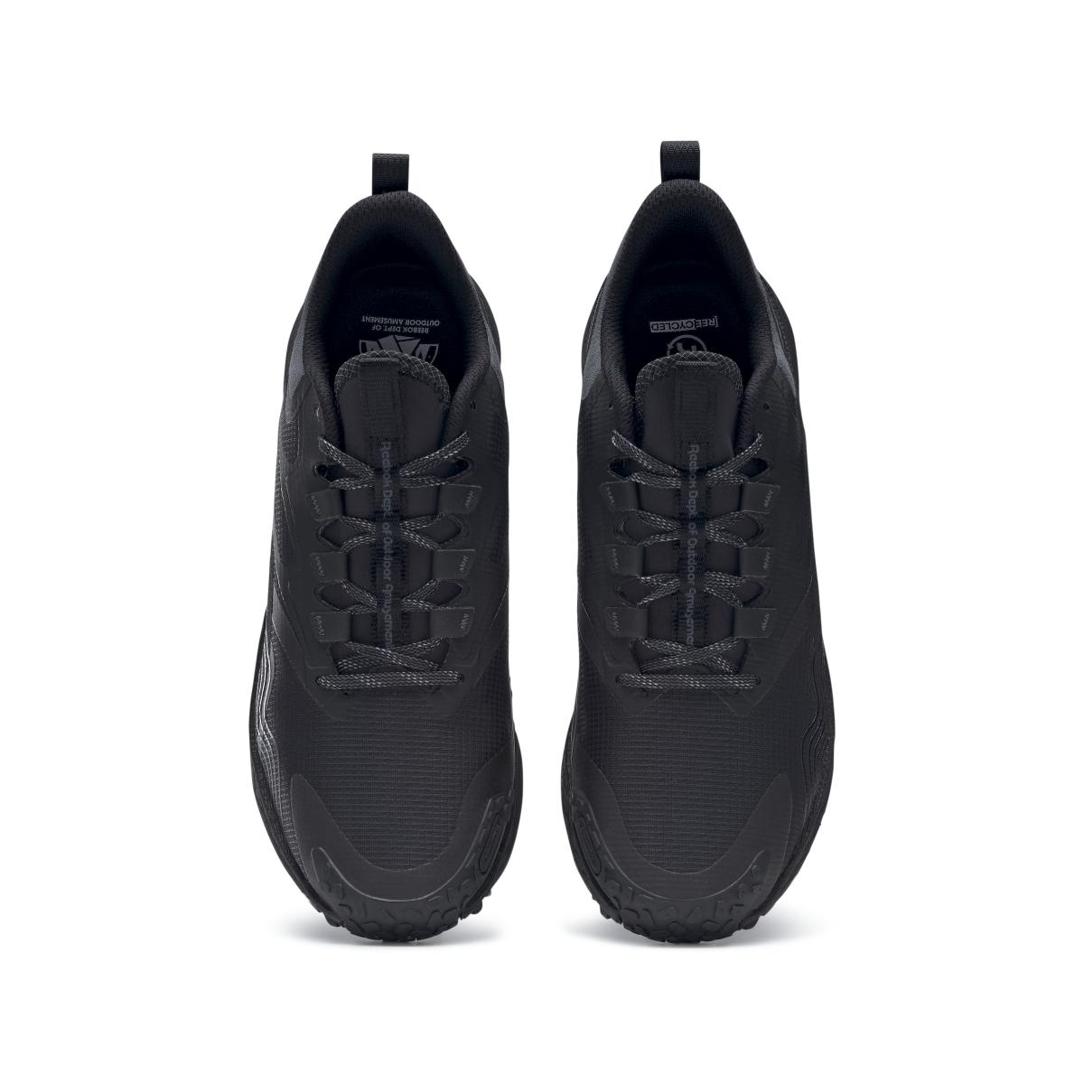 product/r/e/reebok_gz1405_2_footwear_photography_top_portrait_view_white_000.jpg