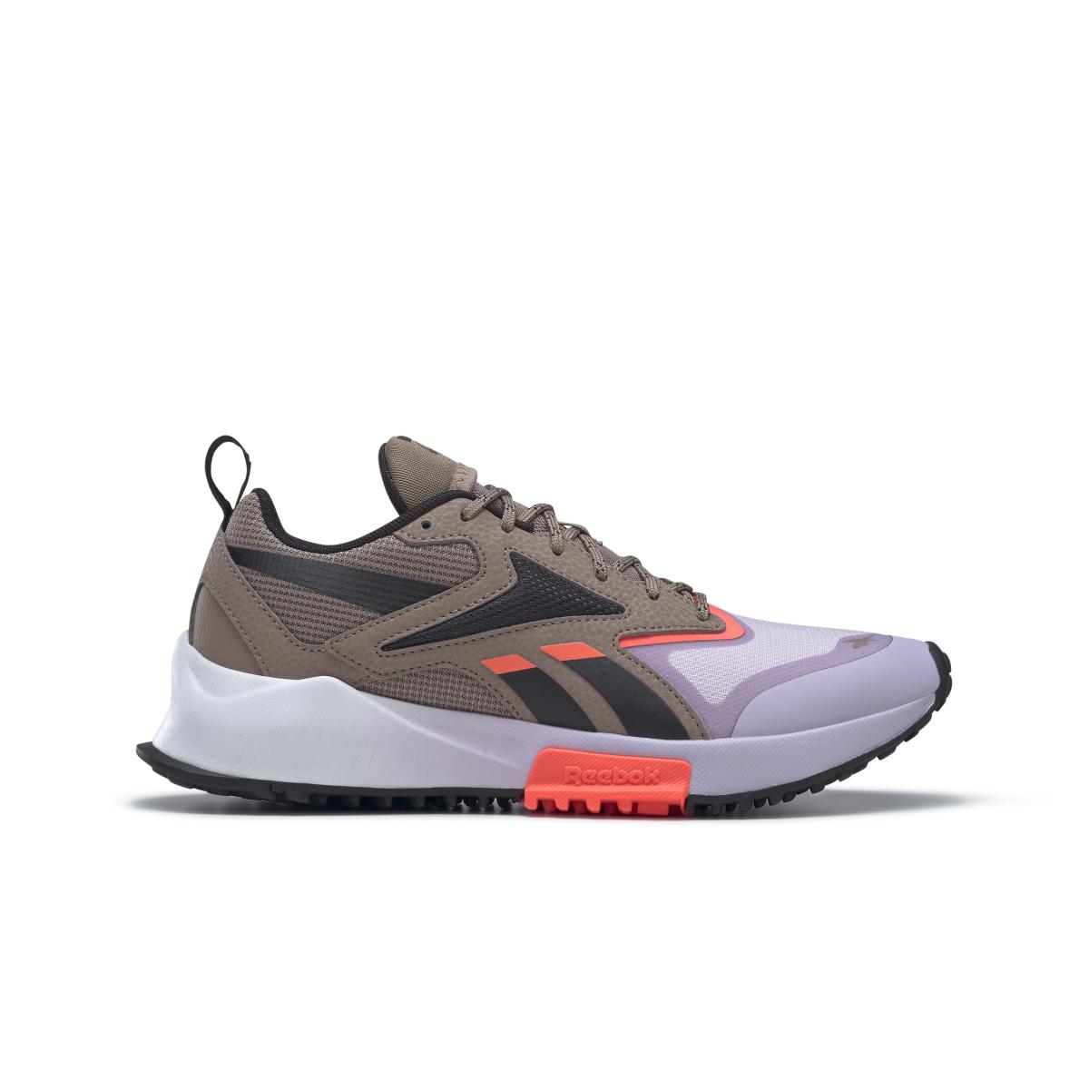 product/r/e/reebok_hp9330_1_footwear_photography_side_lateral_center_view_white_000.jpg