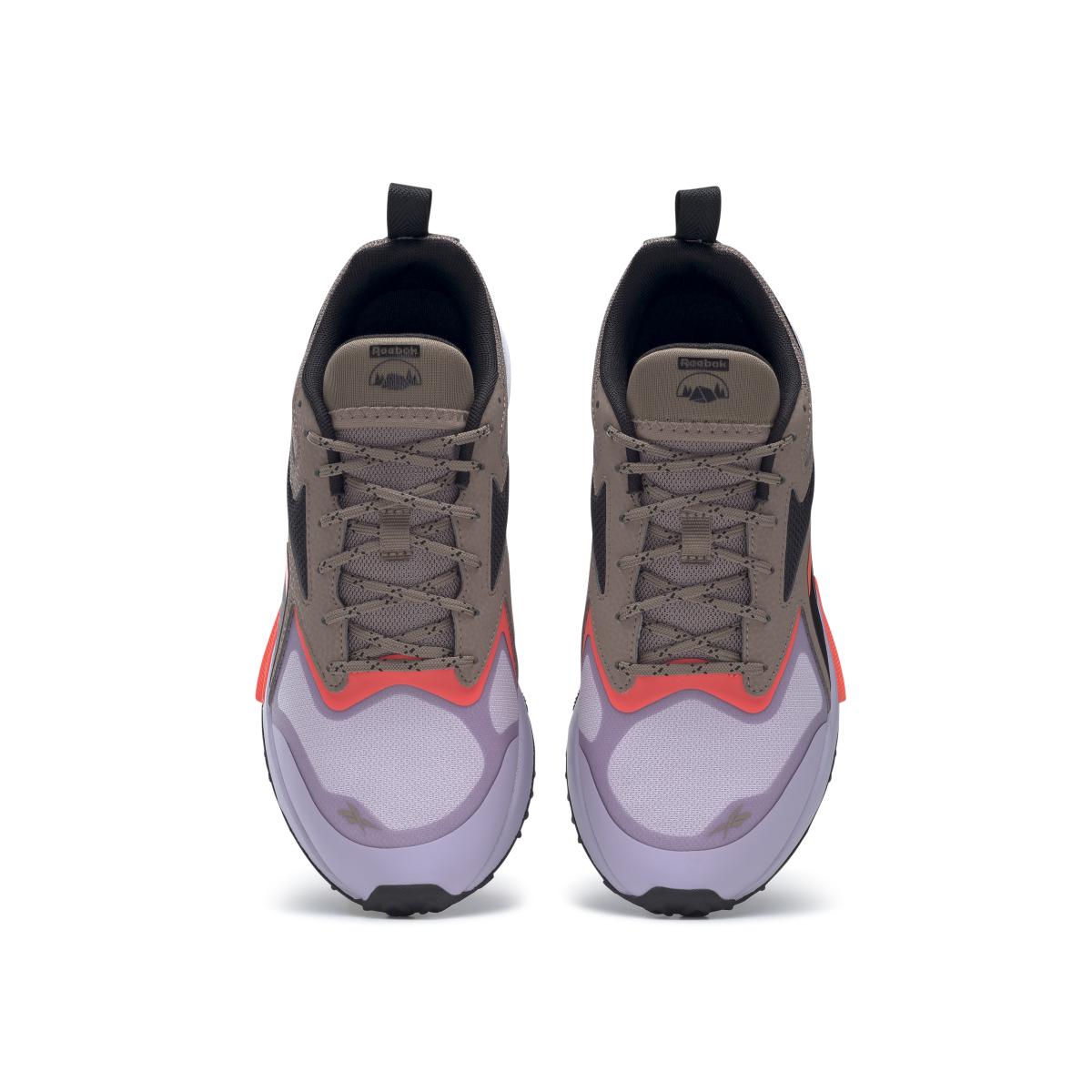 product/r/e/reebok_hp9330_2_footwear_photography_top_portrait_view_white_000.jpg