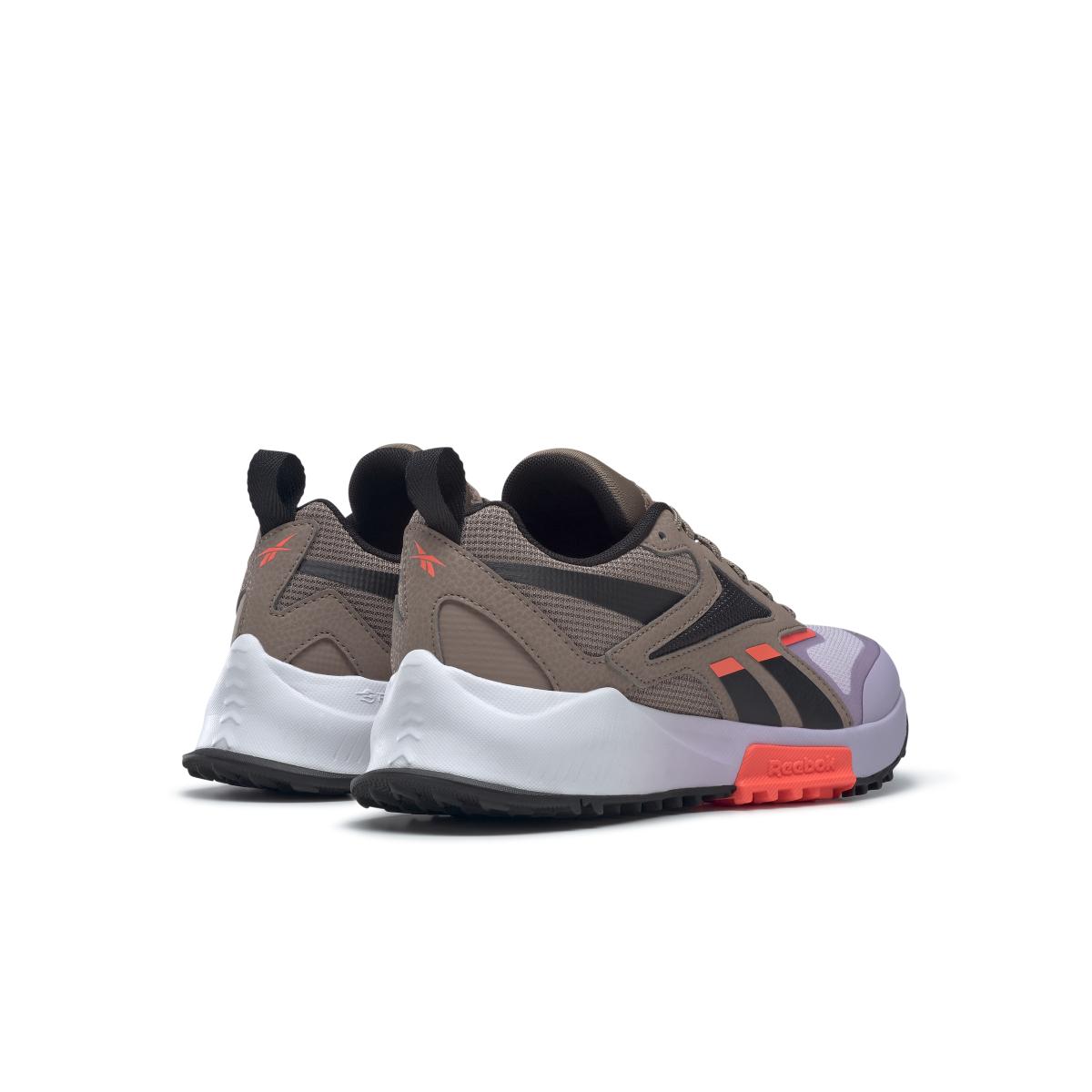 product/r/e/reebok_hp9330_6_footwear_photography_back_lateral_top_view_white_000.jpg