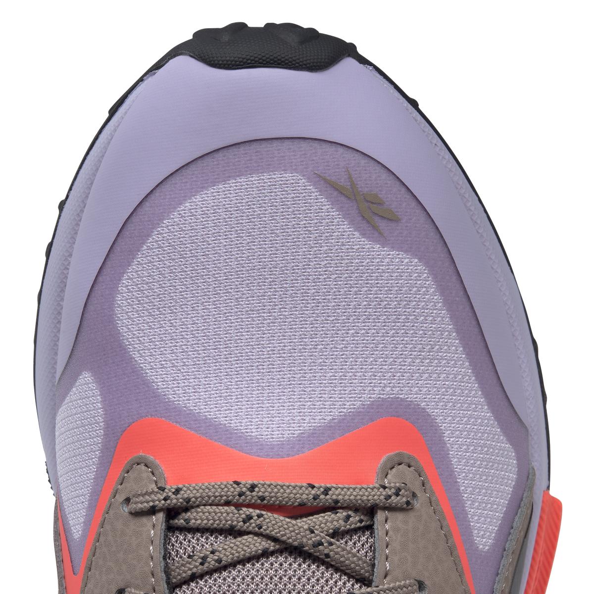product/r/e/reebok_hp9330_7_footwear_photography_detail_view_1_white_000.jpg