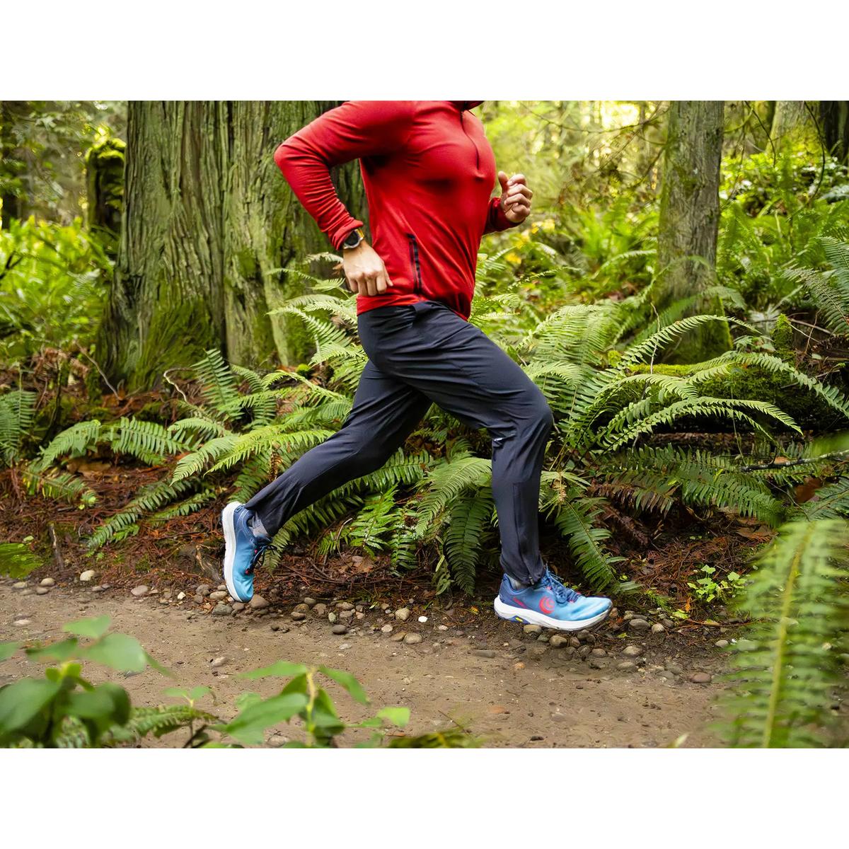 product/t/o/topo-athletic_m072-blured_blue-red_7.jpg