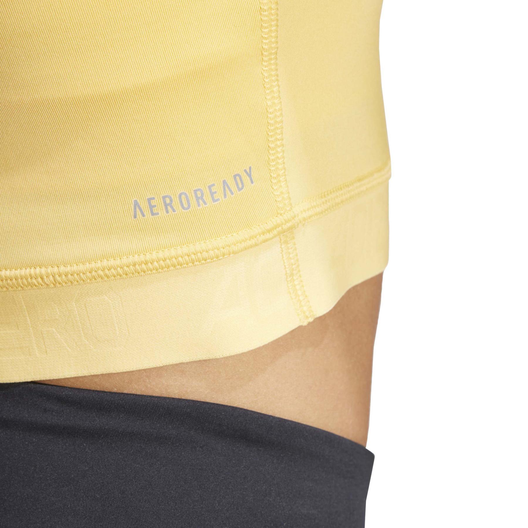 product/2/0/2025_09_adidas_in1171_9_apparel_on_model_detail_view_2_white.jpg