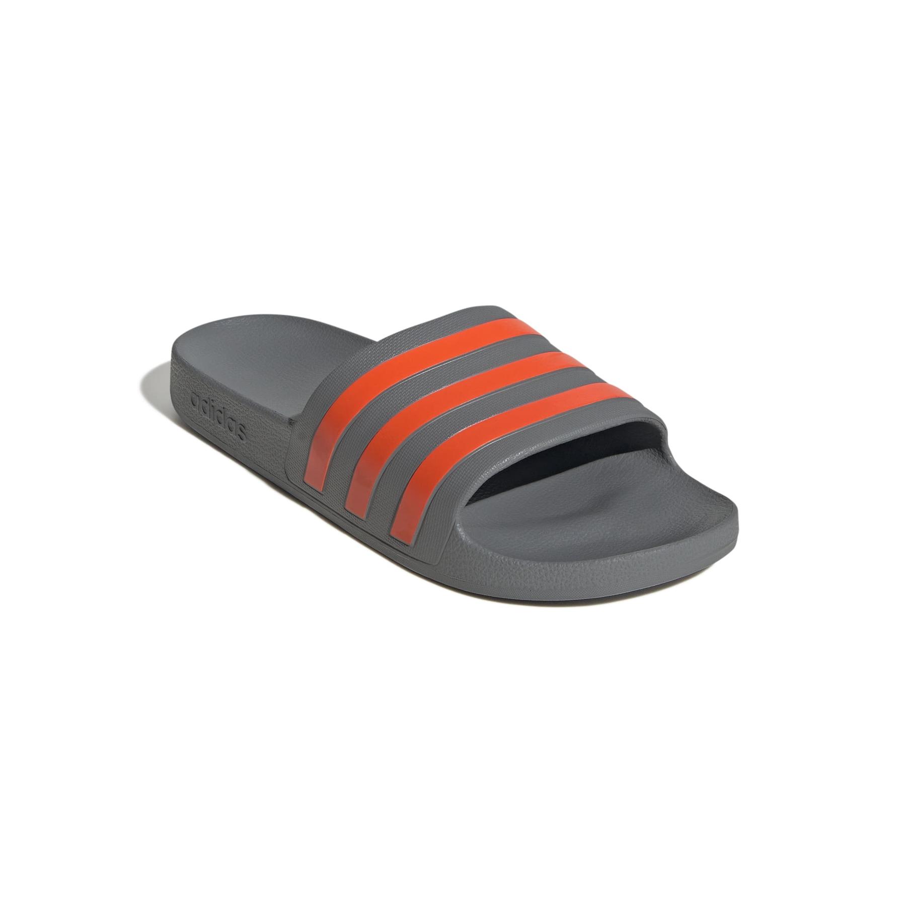 product/2/0/2025_adidas_js1129_6_footwear_photography_front_lateral_top_view_white.jpg