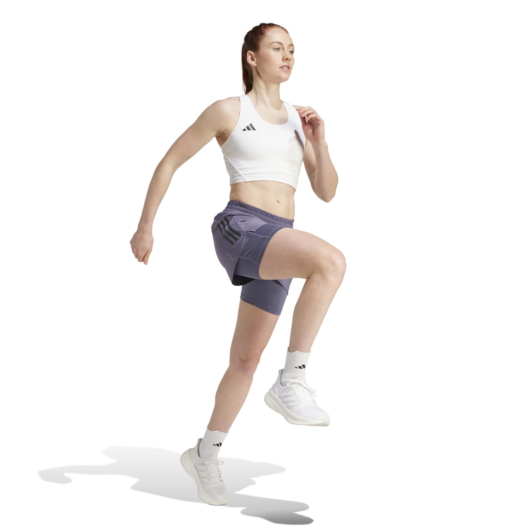 product/2/0/2025_adidas_jw9696_4_apparel_on_model_walking_view_white.jpg