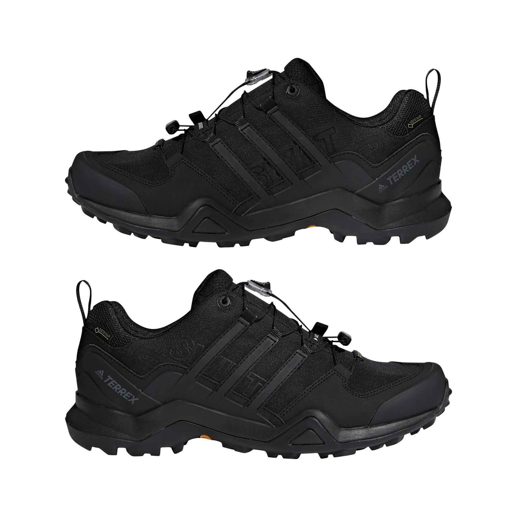 product/a/d/adidas_cm7492_11_footwear_photography_mirrored_pair_view_white_000.jpg