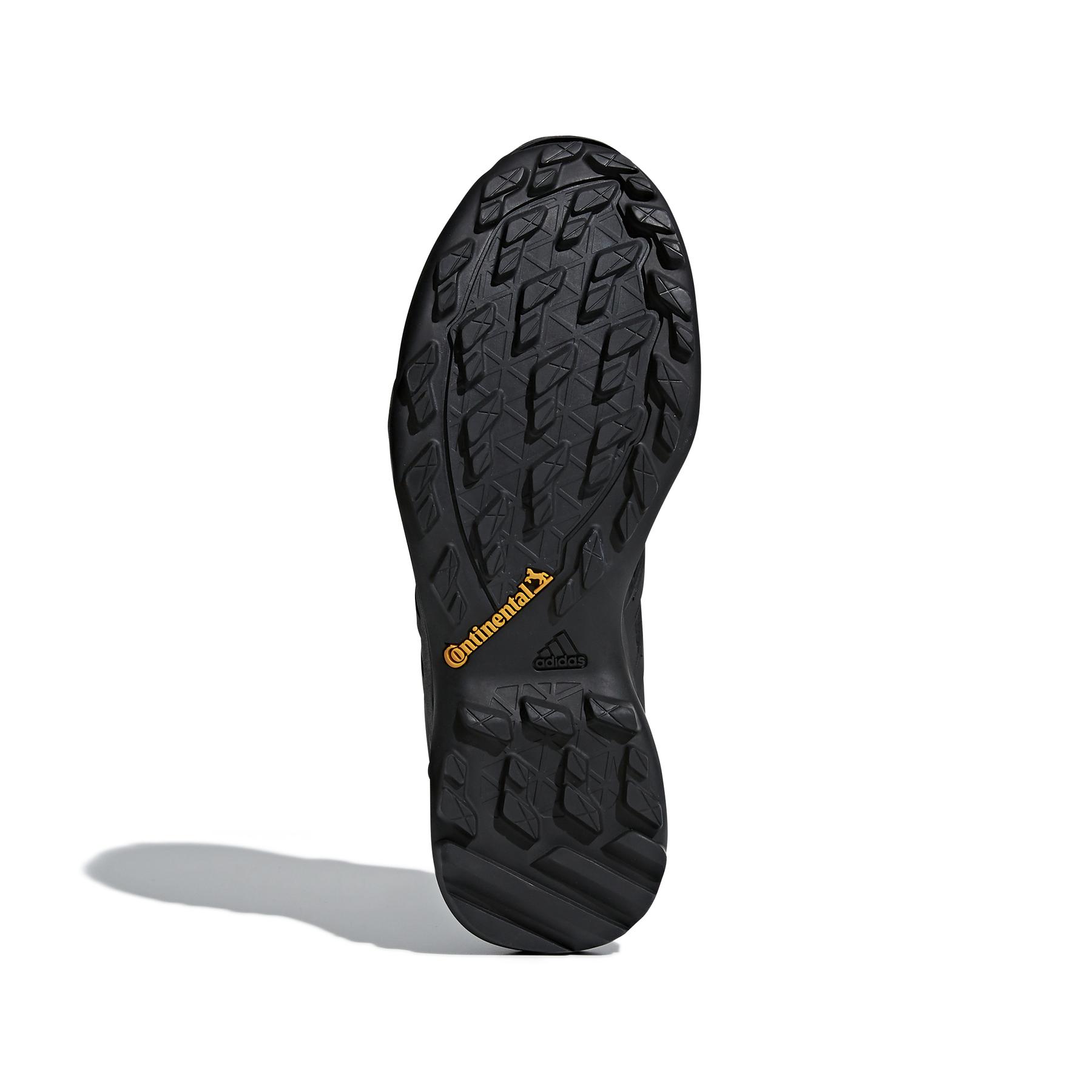 product/a/d/adidas_cm7492_4_footwear_photography_bottom_view_white_000.jpg
