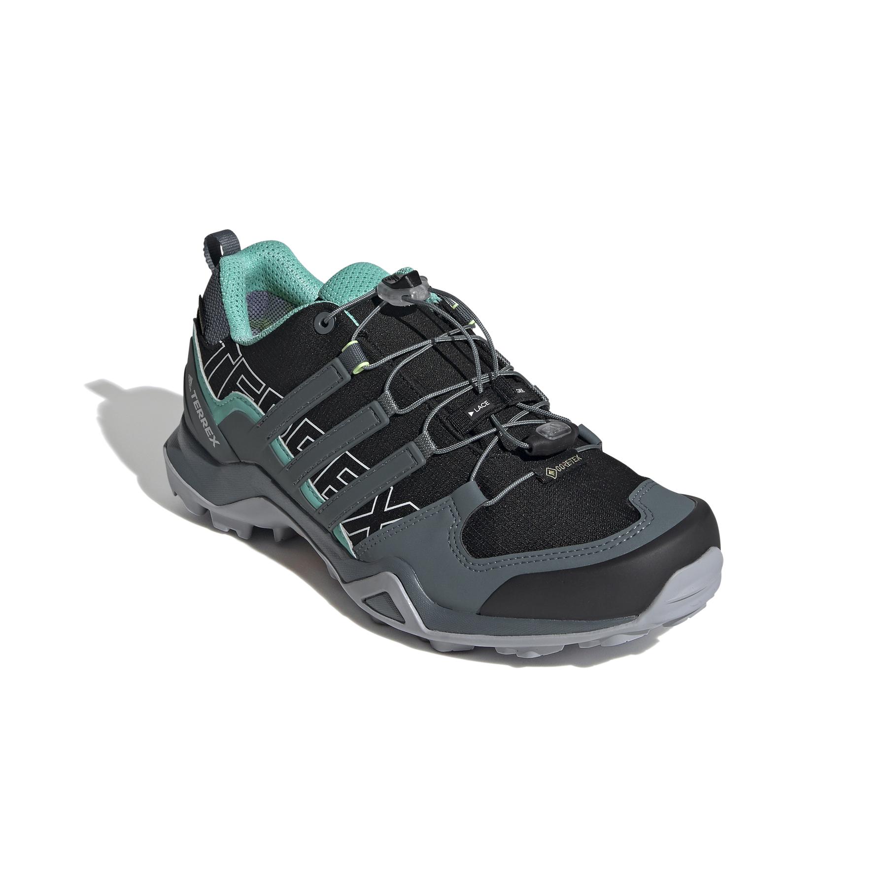 product/a/d/adidas_fx4681_6_footwear_photography_front_lateral_top_view_white_000.jpg
