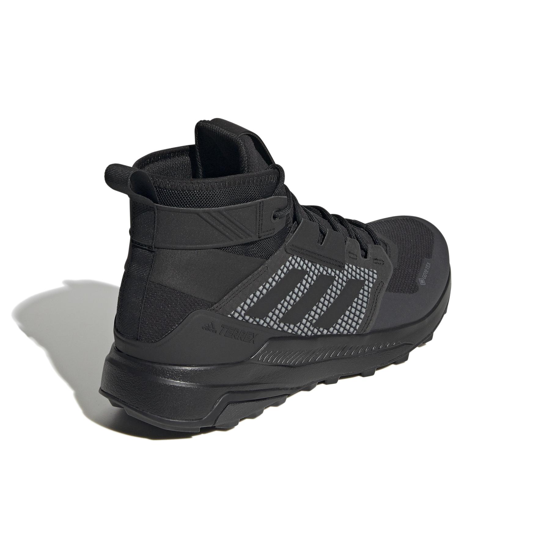 product/a/d/adidas_fy2229_7_footwear_photography_back_lateral_top_view_white_000.jpg