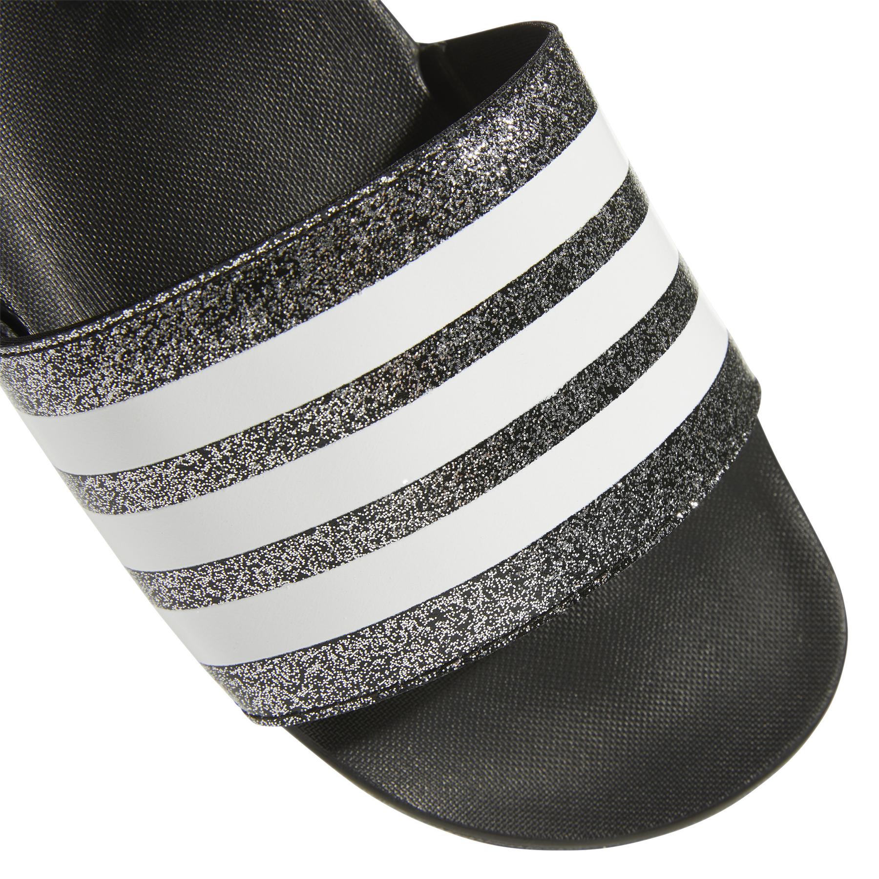 product/a/d/adidas_fy8836_9_footwear_photography_detail_view_2_white_000.jpg